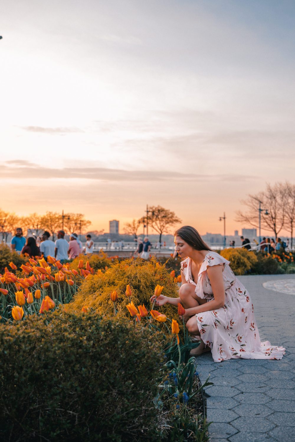 6 Charming Things to do in NYC During Spring: Sunset over the Hudson River