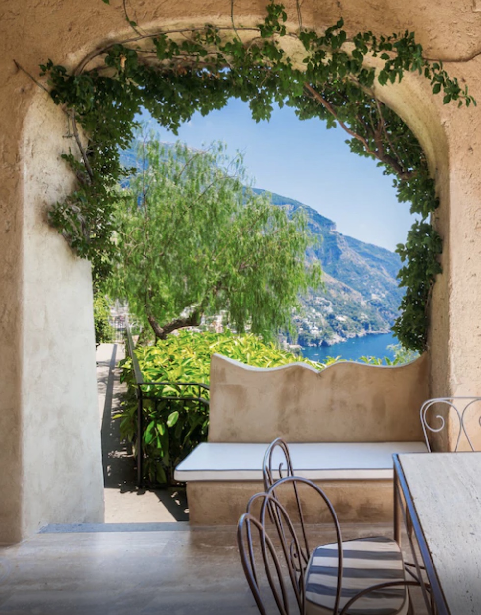 Best hotels in positano with a view