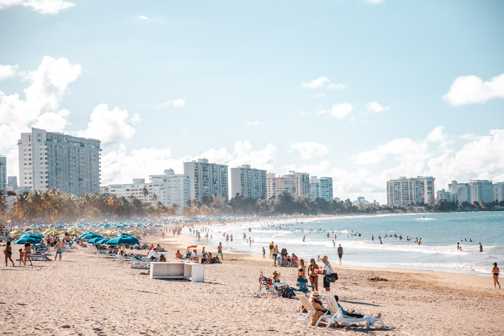 isla verde beach