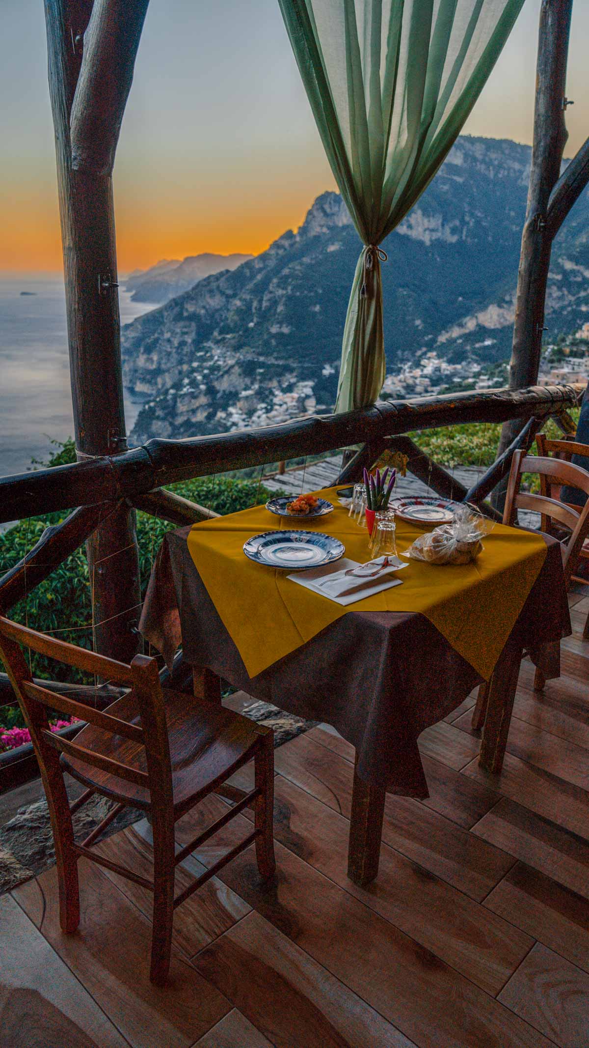 Positano Restaurants