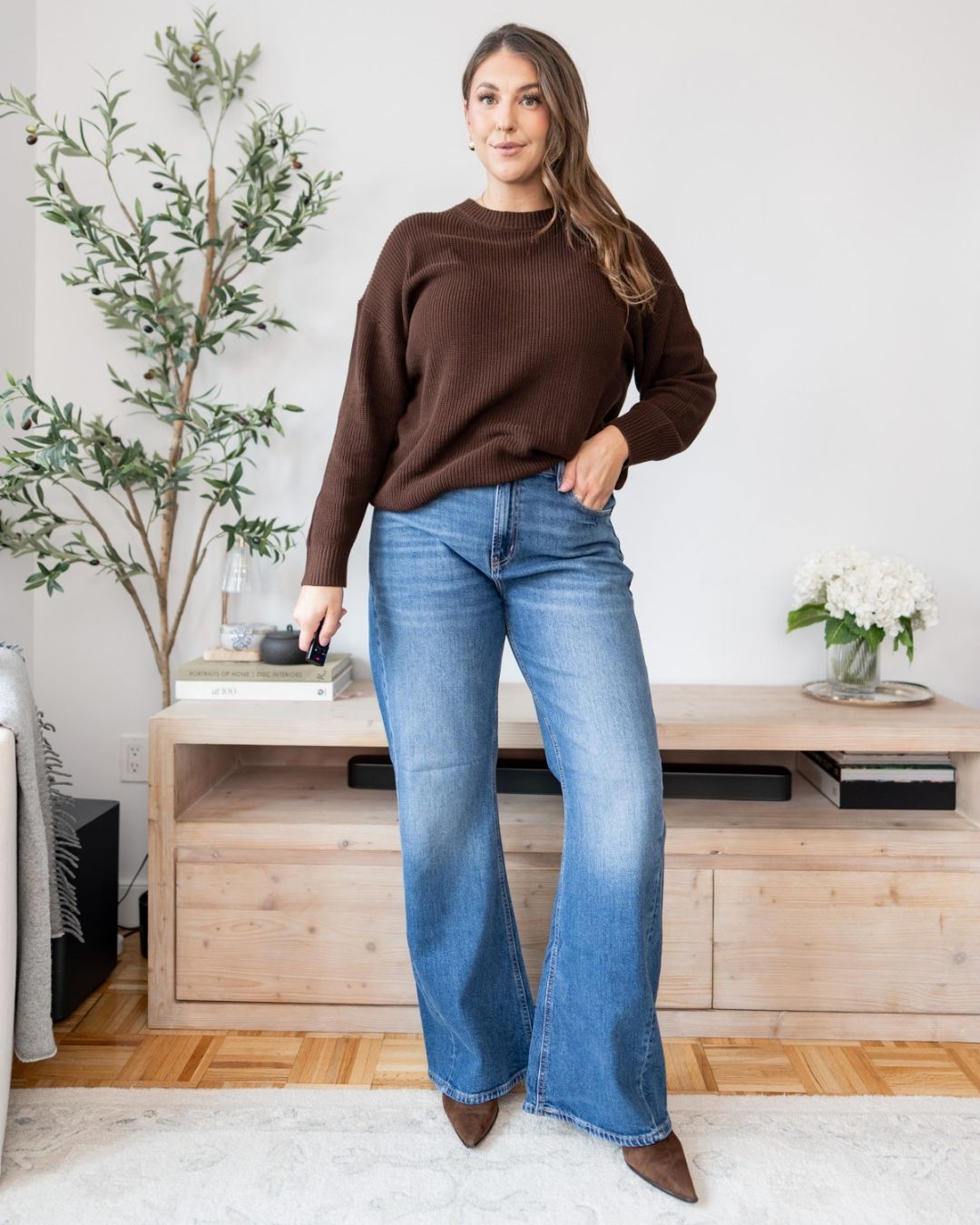 Old Navy brown cotton crewneck sweater